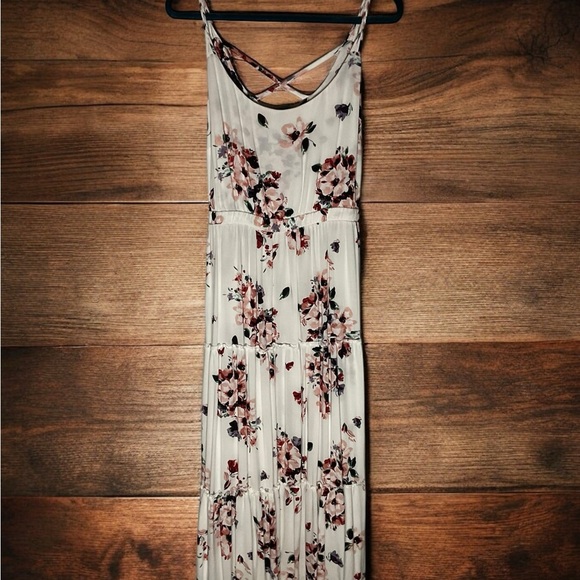 Torrid white floral maxi dress - 1X - Picture 4 of 6